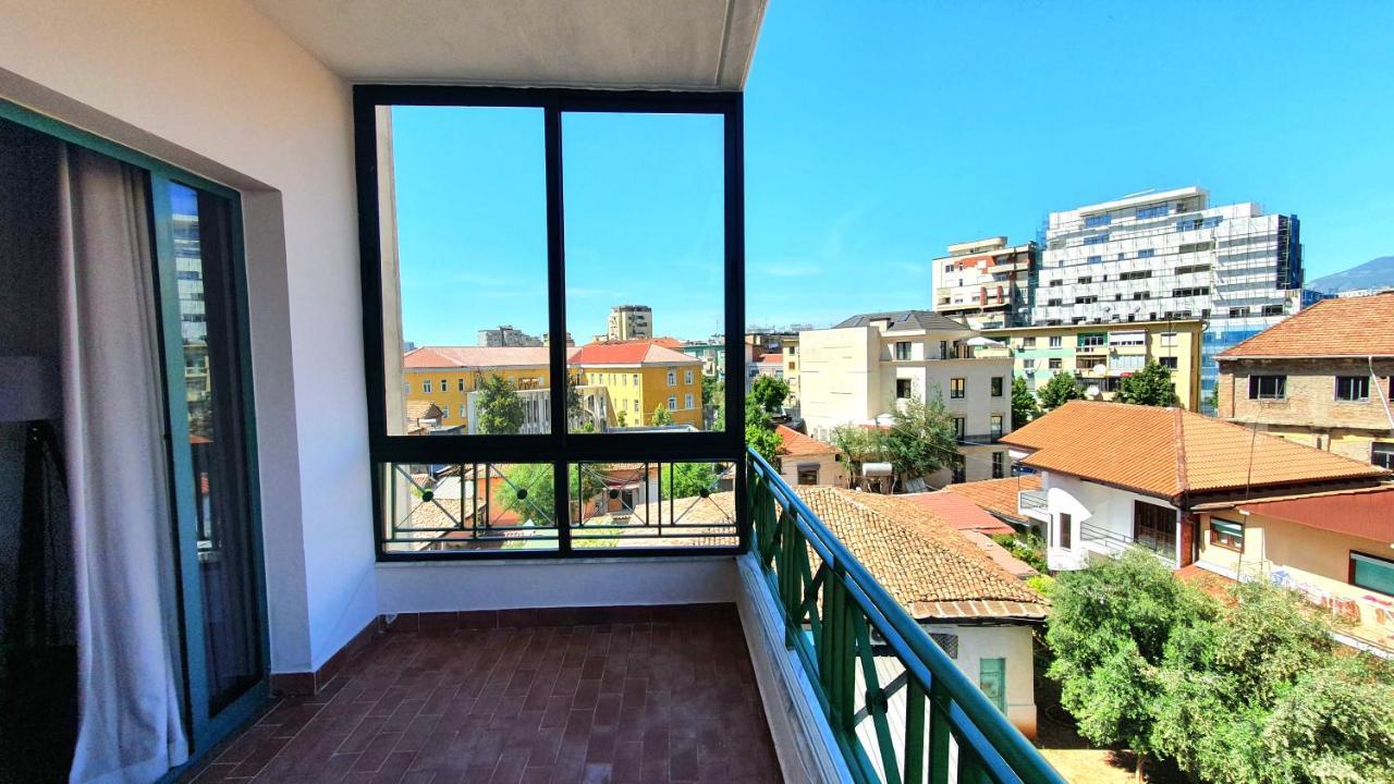 Star Apartment Tirana Eksteriør billede