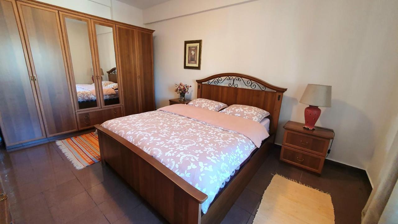 Star Apartment Tirana Eksteriør billede