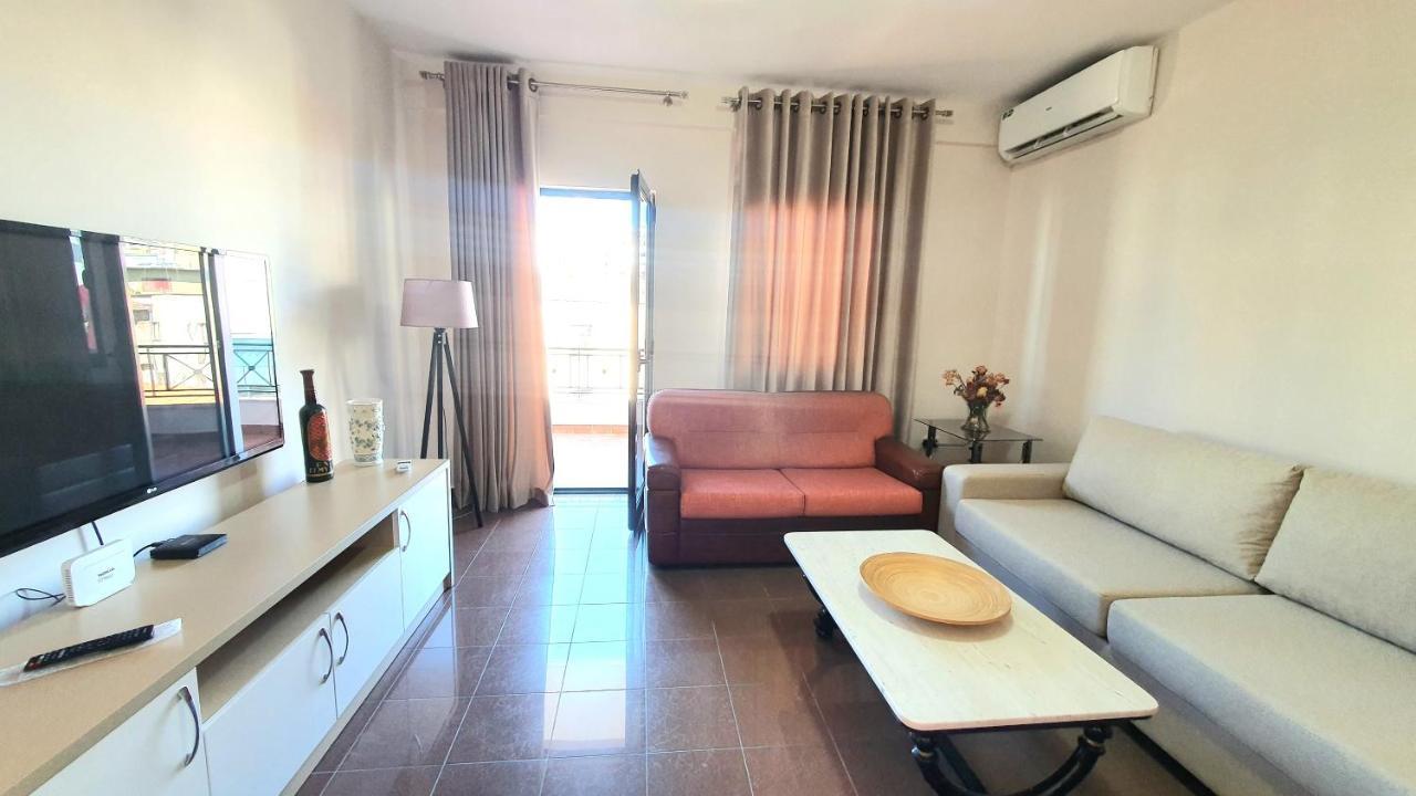 Star Apartment Tirana Eksteriør billede